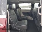 ✅ 2019 Chrysler Pacifica Limited • VIN: 2C4RC1GG8KR734515 • Lot: 91973325. Wystawiony na Copart z przebiegiem 72 395 mil. Bezpłatny archiwum sprzedaży aukcyjnych z USA i szczegółowy raport historii pojazdu na DreamBid. Zdjęcie 11.