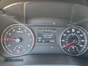 ✅ 2021 Kia Forte GT-Line • VIN: 3KPF34AD7ME380591 • Lot: 84479205. Wystawiony na Copart z przebiegiem 47 542 mil. Bezpłatny archiwum sprzedaży aukcyjnych z USA i szczegółowy raport historii pojazdu na DreamBid. Zdjęcie 9.