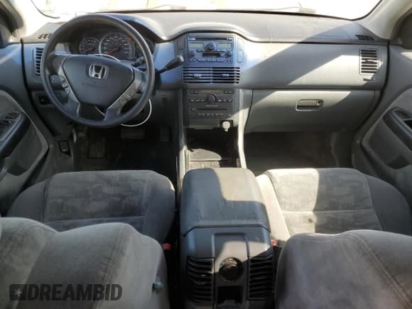 ✅ 2005 Honda Pilot EX • VIN: 2HKYF18455H003100 • Lot: 82081895. Wystawiony na Copart z przebiegiem 192 333 mil. Bezpłatny archiwum sprzedaży aukcyjnych z USA i szczegółowy raport historii pojazdu na DreamBid. Zdjęcie 8.