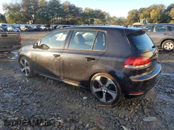 ✅ 2013 Volkswagen Golf GTI • VIN: WVWHV7AJ3DW090137 • Lot: 85681835. Listed on Copart with 88,150 mi. Free auction sales archive from the USA and detailed vehicle history report at DreamBid. Image 2.