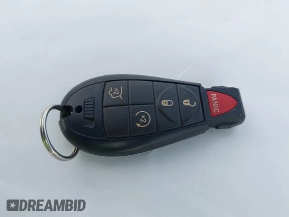 ✅ 2008 Jeep Commander Limited • VIN: 1J8HG58278C182722 • Lot: 43174800. Wystawiony na IAAI z przebiegiem 141 180 mil. Bezpłatny archiwum sprzedaży aukcyjnych z USA i szczegółowy raport historii pojazdu na DreamBid. Zdjęcie 11.