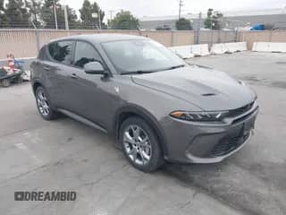 2024 Dodge Hornet R/T с VIN ZACPDFCWXR3A32197, выставлен на аукционе IAAI как лот 42780796 с пробегом 30 043 миль миль и . История ставок и продаж доступна на DreamBid. Изображение 1.