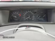 ✅ 1996 Lincoln Mark VIII • VIN: 1LNLM91V0TY661092 • Lot: 88902665. Wystawiony na Copart z przebiegiem 63 957 mil. Bezpłatny archiwum sprzedaży aukcyjnych z USA i szczegółowy raport historii pojazdu na DreamBid. Zdjęcie 9.