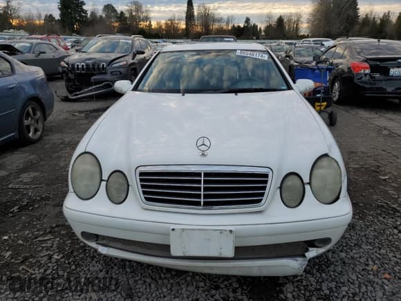 ✅ 2001 Mercedes-Benz CLK 320/430 • VIN: WDBLJ70G91F185789 • Лот: 86546174. Опубликован ранее на Copart с пробегом 140 958 миль. Бесплатный доступ к архиву аукционных продаж из США и подробный отчёт об истории автомобиля на DreamBid. Изображение 5.