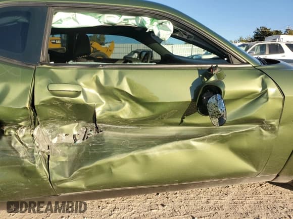 ✅ 2019 Dodge Challenger R/T Scat Pack • VIN: 2C3CDZFJXKH570676 • Lot: 74792273. Wystawiony na Copart z przebiegiem 43 338 mil. Bezpłatny archiwum sprzedaży aukcyjnych z USA i szczegółowy raport historii pojazdu na DreamBid. Zdjęcie 10.