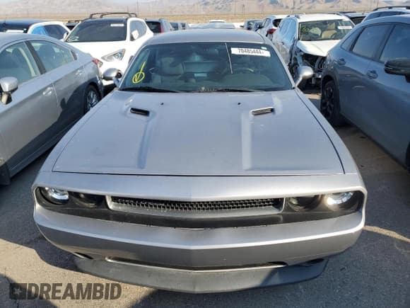 ✅ 2011 Dodge Challenger • VIN: 2B3CJ4DG6BH542907 • Lot: 70485444. Wystawiony na Copart z przebiegiem 123 440 mil. Bezpłatny archiwum sprzedaży aukcyjnych z USA i szczegółowy raport historii pojazdu na DreamBid. Zdjęcie 5.