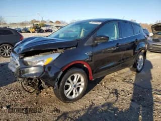 ✅ 2017 Ford Escape SE • VIN: 1FMCU0GD3HUE03965 • Lot: 92405865. Listed on Copart with 23,118 mi. Free auction sales archive from the USA and detailed vehicle history report at DreamBid. Image 1.