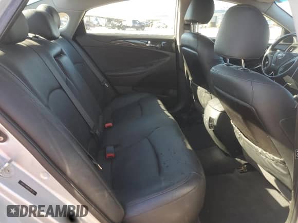 2011 Hyundai Sonata Limited с VIN 5NPEC4AB1BH295720, выставлен на аукционе Copart как лот 85505955 с пробегом 119 167 миль миль и Списание • Salvage title. История ставок и продаж доступна на DreamBid. Изображение 10.