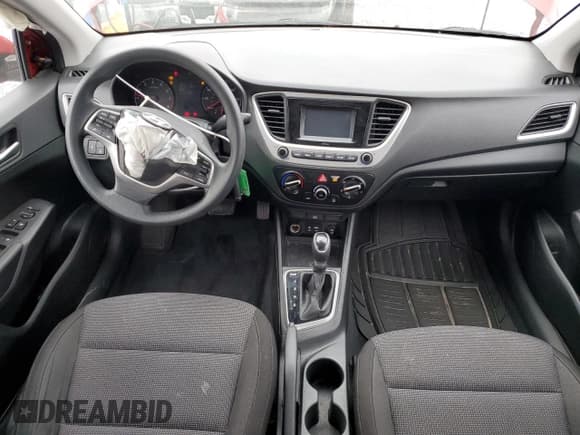 ✅ 2020 Hyundai Accent SE • VIN: 3KPC24A63LE097076 • Лот: 89059905. Опубликован ранее на Copart с пробегом 68 232 миль. Бесплатный доступ к архиву аукционных продаж из США и подробный отчёт об истории автомобиля на DreamBid. Изображение 8.