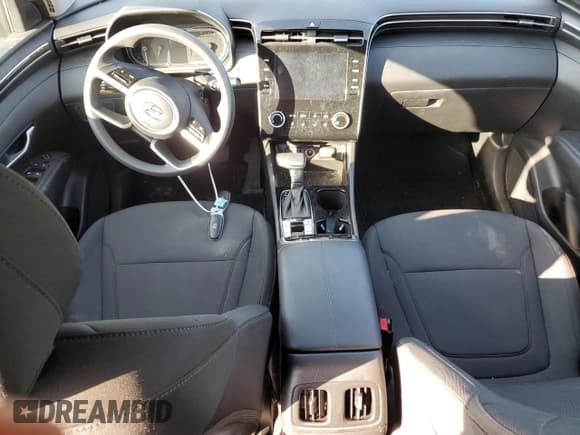 ✅ 2022 Hyundai Tucson SEL • VIN: 5NMJBCAE4NH140604 • Lot: 72071394. Wystawiony na Copart z przebiegiem 13 541 mil. Bezpłatny archiwum sprzedaży aukcyjnych z USA i szczegółowy raport historii pojazdu na DreamBid. Zdjęcie 8.