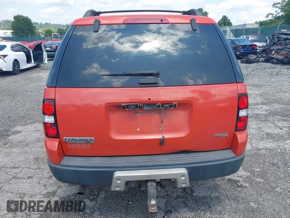 ✅ 2007 Ford Explorer XLT • VIN: 1FMEU73837UB58416 • Лот: 42685086. Опубликован ранее на IAAI с пробегом 179 915 миль. Бесплатный доступ к архиву аукционных продаж из США и подробный отчёт об истории автомобиля на DreamBid. Изображение 16.