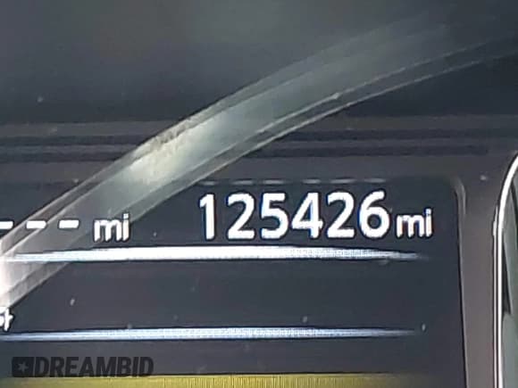 ✅ 2018 Nissan Titan SV • VIN: 1N6AA1E60JN520365 • Lot: 43648139. Listed on IAAI with 125,426 mi. Free auction sales archive from the USA and detailed vehicle history report at DreamBid. Image 15.