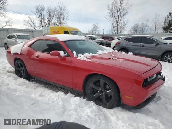 ✅ 2013 Dodge Challenger R/T • VIN: 2C3CDYBT0DH541594 • Lot: 87894265. Wystawiony na Copart z przebiegiem 136 512 mil. Bezpłatny archiwum sprzedaży aukcyjnych z USA i szczegółowy raport historii pojazdu na DreamBid. Zdjęcie 4.