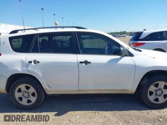 ✅ 2012 Toyota RAV4 • VIN: 2T3ZF4DV4CW149966 • Lot: 43605548. Listed on IAAI with 154,468 mi. Free auction sales archive from the USA and detailed vehicle history report at DreamBid. Image 13.