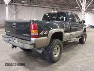 ✅ 2000 Chevrolet Silverado 2500 LS • VIN: 1GCGK29U6YE264199 • Lot: 42464527. Wystawiony na IAAI z przebiegiem 71 970 mil. Bezpłatny archiwum sprzedaży aukcyjnych z USA i szczegółowy raport historii pojazdu na DreamBid. Zdjęcie 4.