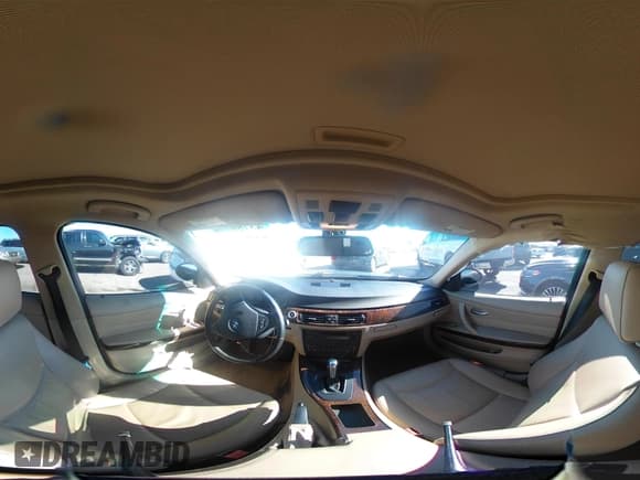 ✅ 2006 BMW 3 Series 325i • VIN: WBAVB13566KX37825 • Lot: 43759778. Wystawiony na IAAI z przebiegiem 121 243 mil. Bezpłatny archiwum sprzedaży aukcyjnych z USA i szczegółowy raport historii pojazdu na DreamBid. Zdjęcie 18.