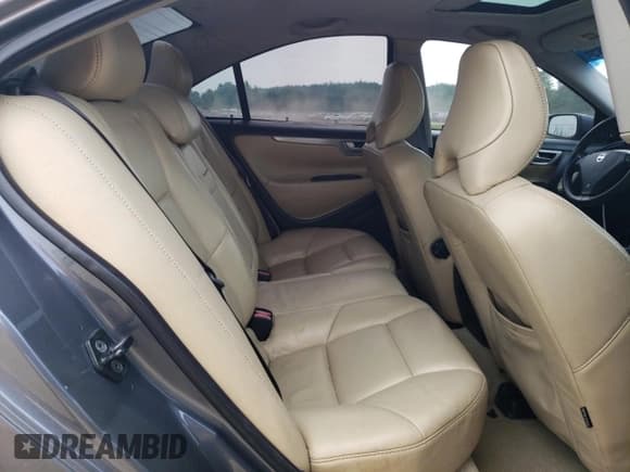 ✅ 2005 Volvo S60 R • VIN: YV1RH527052469344 • Lot: 60808335. Listed on Copart with 145,295 mi. Free auction sales archive from the USA and detailed vehicle history report at DreamBid. Image 10.