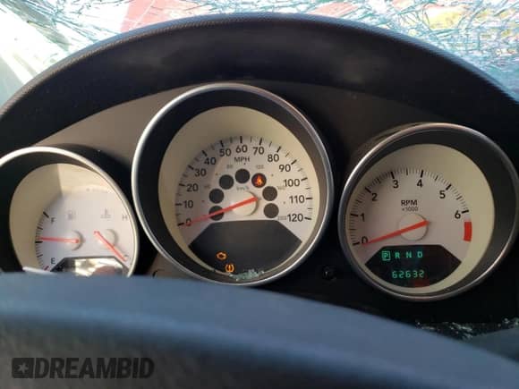 2008 Dodge Caliber SXT с VIN 1B3HB48B68D539173, выставлен на аукционе Copart как лот 73973024 с пробегом 62 632 миль миль и На запчасти • Non repairable. История ставок и продаж доступна на DreamBid. Изображение 9.