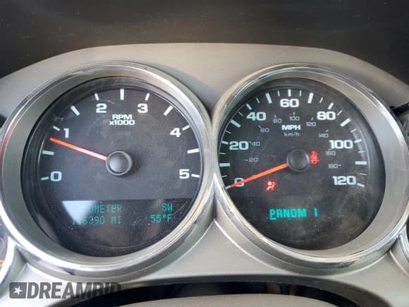 ✅ 2014 Chevrolet Silverado 1500 • VIN: M11099R247K100323 • Лот: 74761004. Опубликован ранее на Copart с пробегом 116 390 миль. Бесплатный доступ к архиву аукционных продаж из США и подробный отчёт об истории автомобиля на DreamBid. Изображение 9.