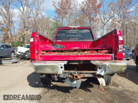✅ 2015 Ford F-250 XL • VIN: 1FTBF2B6XFEB97355 • Lot: 43722508. Listed on IAAI with 73,554 mi. Free auction sales archive from the USA and detailed vehicle history report at DreamBid. Image 16.