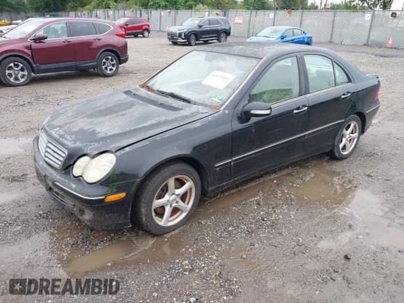 ✅ 2007 Mercedes-Benz C 280 Luxury • VIN: WDBRF92H07F920830 • Lot: 42471033. Wystawiony na IAAI z przebiegiem 152 640 mil. Bezpłatny archiwum sprzedaży aukcyjnych z USA i szczegółowy raport historii pojazdu na DreamBid. Zdjęcie 2.