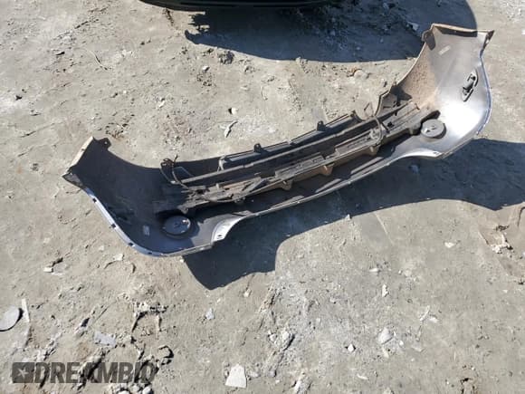 ✅ 2013 Chevrolet Captiva Sport LT • VIN: 3GNAL3EK3DS552038 • Lot: 42969635. Wystawiony na Copart z przebiegiem 135 664 mil. Bezpłatny archiwum sprzedaży aukcyjnych z USA i szczegółowy raport historii pojazdu na DreamBid. Zdjęcie 13.