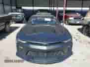 2017 Chevrolet Camaro 2SS z VIN 1G1FH3D76H0122250, wystawiony jako IAAI lot #43434570 z przebiegiem 70 150 mil mil oraz . Historia ofert i sprzedaży dostępna na DreamBid. Obrazek 11.