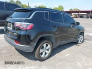 ✅ 2018 Jeep Compass Latitude • VIN: 3C4NJDBB2JT254466 • Lot: 43208519. Wystawiony na IAAI z przebiegiem 108 263 mil. Bezpłatny archiwum sprzedaży aukcyjnych z USA i szczegółowy raport historii pojazdu na DreamBid. Zdjęcie 4.