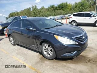 ✅ 2013 Hyundai Sonata GLS • VIN: 5NPEB4AC1DH790272 • Lot: 71521244. Wystawiony na Copart z przebiegiem 200 840 mil. Bezpłatny archiwum sprzedaży aukcyjnych z USA i szczegółowy raport historii pojazdu na DreamBid. Zdjęcie 4.