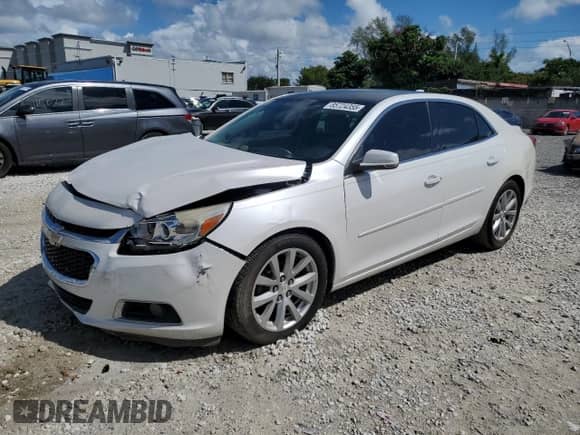 2015 Chevrolet Malibu LT z VIN 1G11D5SL8FF294243, wystawiony jako Copart lot #85724355 z przebiegiem 52 447 mil mil oraz Szkoda całkowita • Salvage title. Historia ofert i sprzedaży dostępna na DreamBid. Obrazek 1.