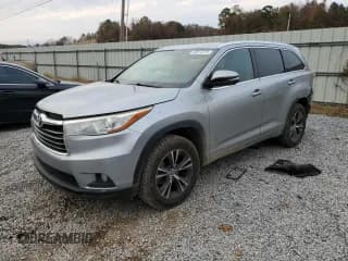 ✅ 2016 Toyota Highlander XLE • VIN: 5TDKKRFH8GS146755 • Lot: 93512375. Wystawiony na Copart z przebiegiem 170 268 mil. Bezpłatny archiwum sprzedaży aukcyjnych z USA i szczegółowy raport historii pojazdu na DreamBid. Zdjęcie 1.