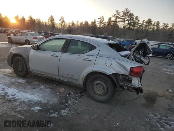 ✅ 2012 Dodge Avenger SE • VIN: 1C3CDZAB6CN272747 • Lot: 88306845. Listed on Copart with 208,626 mi. Free auction sales archive from the USA and detailed vehicle history report at DreamBid. Image 2.