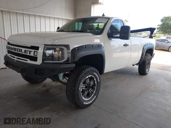 ✅ 2007 Chevrolet Silverado 1500 Work Truck • VIN: 1GCEC14C37E519953 • Lot: 43124498. Wystawiony na IAAI z przebiegiem 297 930 mil. Bezpłatny archiwum sprzedaży aukcyjnych z USA i szczegółowy raport historii pojazdu na DreamBid. Zdjęcie 18.