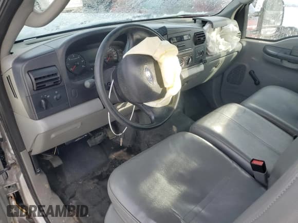 ✅ 2007 Ford F-250 XL • VIN: 1FTSX21507EB21859 • Lot: 84712044. Listed on Copart with 161,037 mi. Free auction sales archive from the USA and detailed vehicle history report at DreamBid. Image 8.