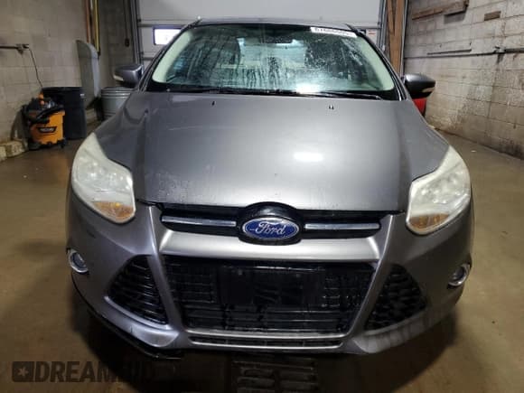 ✅ 2012 Ford Focus SEL • VIN: 1FAHP3H29CL107580 • Lot: 67666505. Wystawiony na Copart z przebiegiem 110 756 mil. Bezpłatny archiwum sprzedaży aukcyjnych z USA i szczegółowy raport historii pojazdu na DreamBid. Zdjęcie 5.