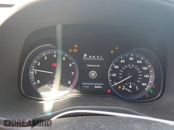 ✅ 2021 Hyundai Kona SEL Plus • VIN: KM8K6CAA0MU602021 • Lot: 58551223. Wystawiony na Copart z przebiegiem 8 649 mil mil. Skorzystaj z bezpłatnego archiwum sprzedaży aukcyjnych z USA i zobacz szczegółowy raport historii pojazdu na DreamBid. Zdjęcie 9.