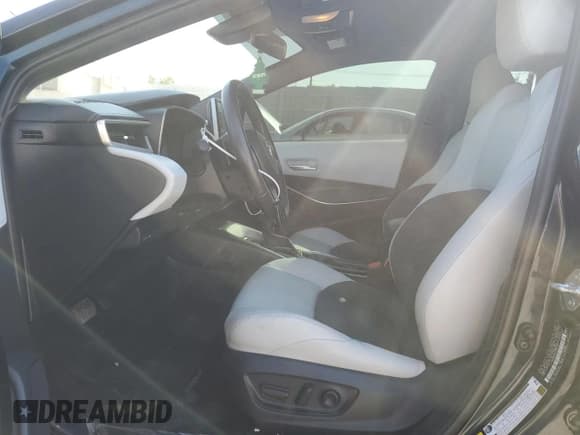 ✅ 2022 Toyota Corolla XSE • VIN: JTNC4MBE2N3150775 • Лот: 81056465. Опубликован ранее на Copart с пробегом 50 343 миль. Бесплатный доступ к архиву аукционных продаж из США и подробный отчёт об истории автомобиля на DreamBid. Изображение 7.