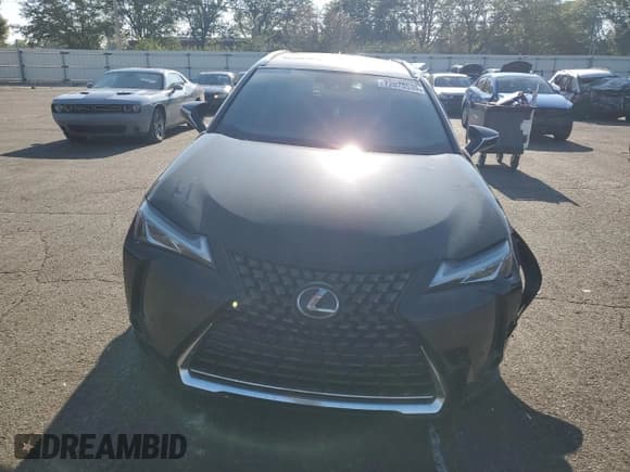 ✅ 2020 Lexus UX 200 • VIN: JTHP3JBH1L2023664 • Lot: 72075535. Wystawiony na Copart z przebiegiem 63 440 mil. Bezpłatny archiwum sprzedaży aukcyjnych z USA i szczegółowy raport historii pojazdu na DreamBid. Zdjęcie 5.