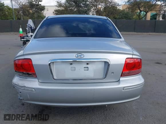 2003 Hyundai Sonata GLS с VIN KMHWF35H93A897855, выставлен на аукционе IAAI как лот 41527610 с пробегом 122 010 миль миль и . История ставок и продаж доступна на DreamBid. Изображение 16.