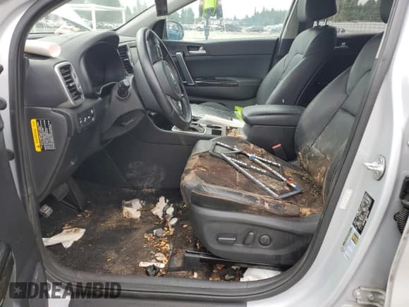 ✅ 2019 Kia Sportage EX • VIN: KNDPNCAC8K7512321 • Lot: 68771375. Wystawiony na Copart z przebiegiem 5 107 mil. Bezpłatny archiwum sprzedaży aukcyjnych z USA i szczegółowy raport historii pojazdu na DreamBid. Zdjęcie 7.