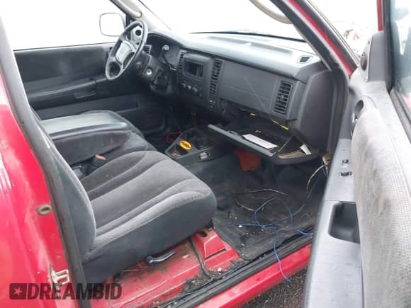 2002 Dodge Dakota SLT with VIN 1B7GL42N52S505626, listed as a IAAI auction lot 41552396 with 255,927 mi miles and . Bid and sale history available at DreamBid. Image 5.