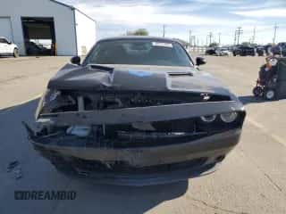 2018 Dodge Challenger SXT с VIN 2C3CDZAG9JH215198, выставлен на аукционе Copart как лот 89731295 с пробегом 61 694 миль миль и Списание • Salvage title. История ставок и продаж доступна на DreamBid. Изображение 5.