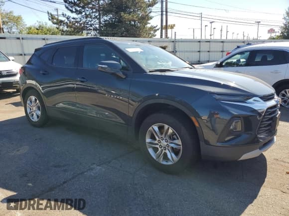 ✅ 2020 Chevrolet Blazer LT • VIN: 3GNKBHRS5LS614889 • Lot: 85864315. Listed on Copart with 97,639 mi. Free auction sales archive from the USA and detailed vehicle history report at DreamBid. Image 4.