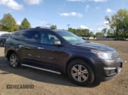 ✅ 2017 Chevrolet Traverse LS • VIN: 1GNKRFKD4HJ161658 • Lot: 70688814. Wystawiony na Copart z przebiegiem 104 272 mil. Bezpłatny archiwum sprzedaży aukcyjnych z USA i szczegółowy raport historii pojazdu na DreamBid. Zdjęcie 4.
