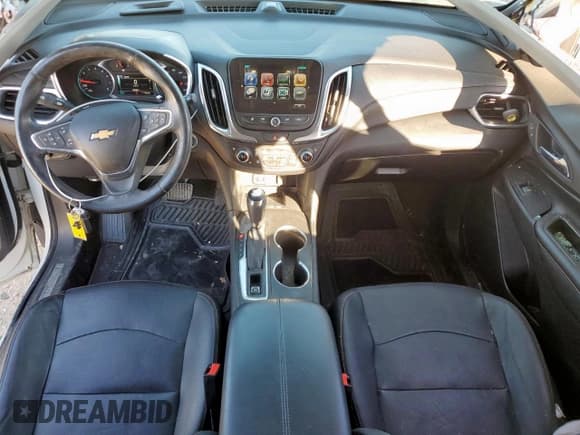 ✅ 2018 Chevrolet Equinox Premier • VIN: 3GNAXMEV0JS565104 • Lot: 90995305. Listed on Copart with 99,082 mi. Free auction sales archive from the USA and detailed vehicle history report at DreamBid. Image 8.