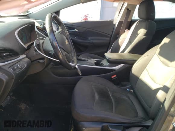 ✅ 2017 Chevrolet Volt LT • VIN: 1G1RA6S5XHU198602 • Lot: 36826304. Wystawiony na Copart z przebiegiem 87 213 mil. Bezpłatny archiwum sprzedaży aukcyjnych z USA i szczegółowy raport historii pojazdu na DreamBid. Zdjęcie 7.