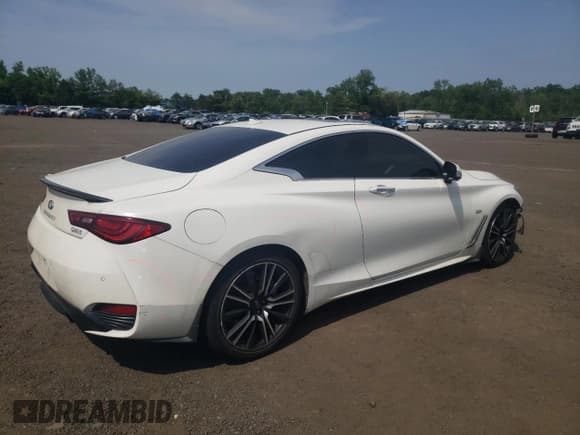 ✅ 2018 Infiniti Q60 Sport • VIN: JN1EV7EL6JM390313 • Lot: 59350895. Wystawiony na Copart z przebiegiem 149 970 mil. Bezpłatny archiwum sprzedaży aukcyjnych z USA i szczegółowy raport historii pojazdu na DreamBid. Zdjęcie 3.