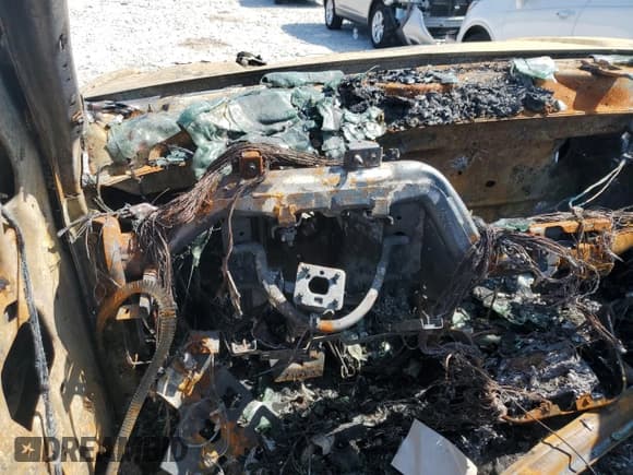 ✅ 2007 Chevrolet Avalanche 1LT • VIN: 3GNFK12357G202556 • Lot: 71554805. Listed on Copart with Not provided. Free auction sales archive from the USA and detailed vehicle history report at DreamBid. Image 9.