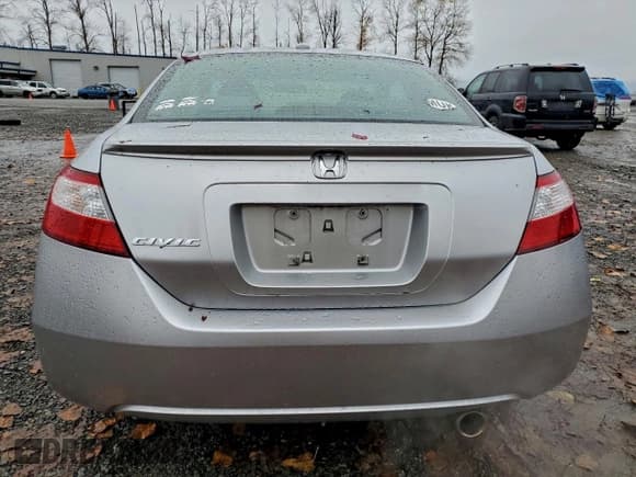 ✅ 2008 Honda Civic EX-L • VIN: 2HGFG129X8H559619 • Lot: 93763235. Wystawiony na Copart z przebiegiem 135 103 mil. Bezpłatny archiwum sprzedaży aukcyjnych z USA i szczegółowy raport historii pojazdu na DreamBid. Zdjęcie 6.