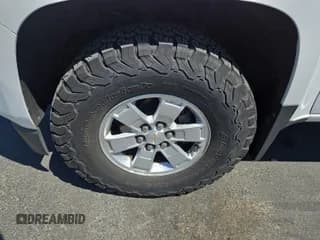 ✅ 2017 Chevrolet Colorado 2WD WT • VIN: 1GCHSBEN9H1265759 • Лот: 42727938. Опубликован ранее на IAAI с пробегом 93 775 миль. Бесплатный доступ к архиву аукционных продаж из США и подробный отчёт об истории автомобиля на DreamBid. Изображение 1.